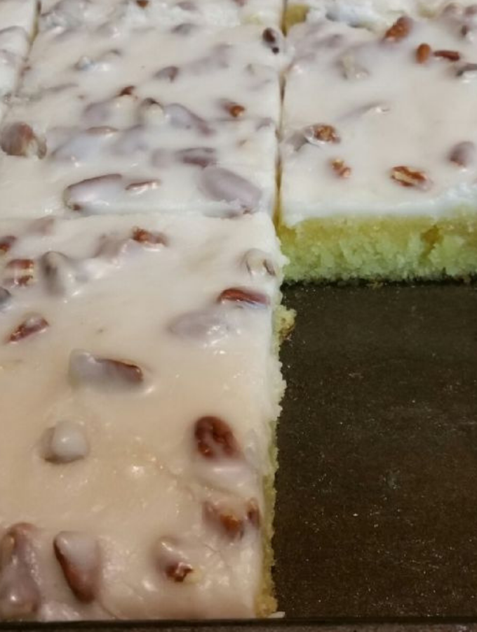 WHITE TEXAS SHEET CAKE